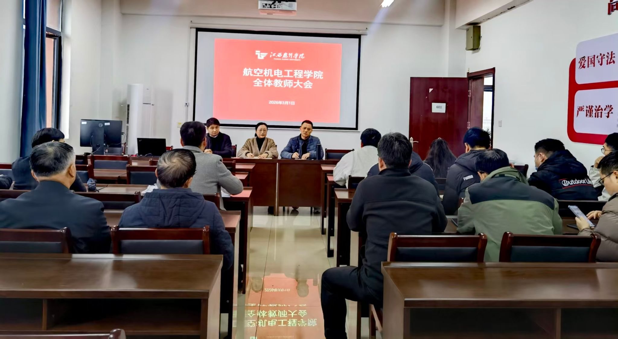 fb497c62a4c83287c3a6a4dfee9e382a